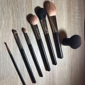 MAC Cosmetics brush collection!